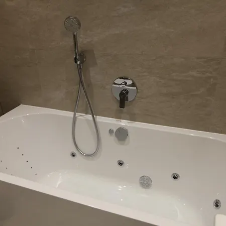 Luxusna Myto Мито-под-Дюмбьером